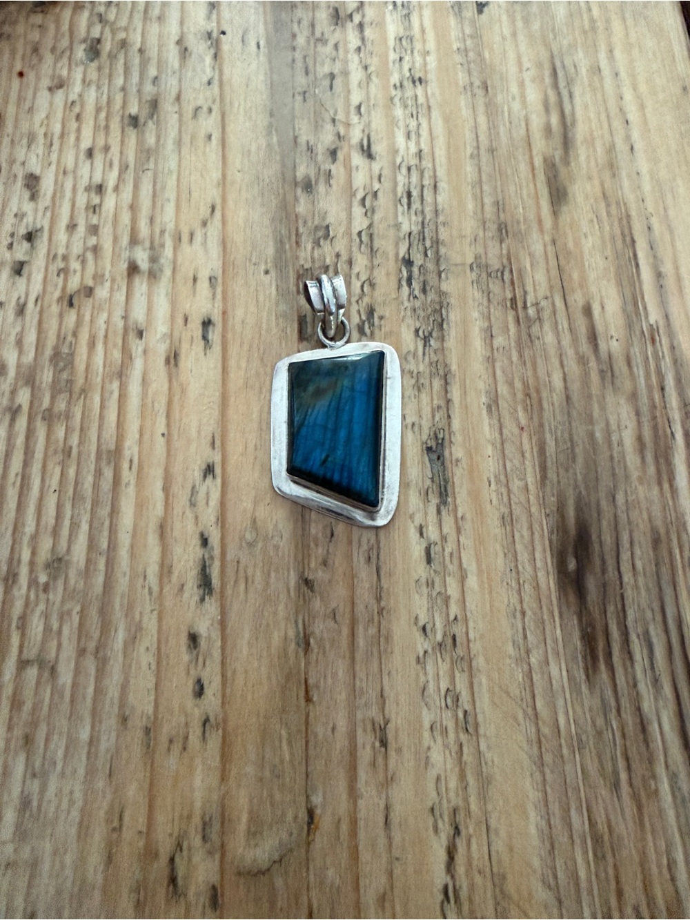Sterling Silver Labradorite Pendant
